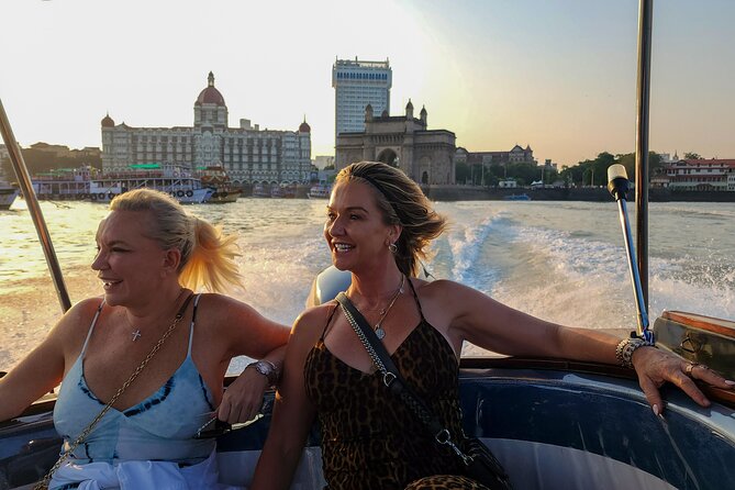Elephanta Caves Private Tour by Speedboat - Fast & Luxurious - Inside the Elephanta Caves: what the licensed guide helps you see