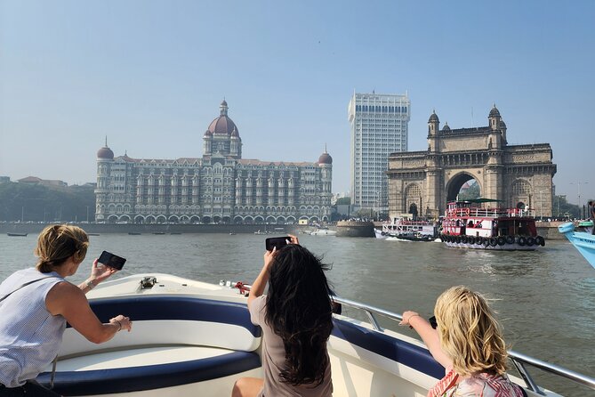 Elephanta Caves Private Tour by Speedboat - Fast & Luxurious - Elephanta Island options: trails on foot or mini toy train