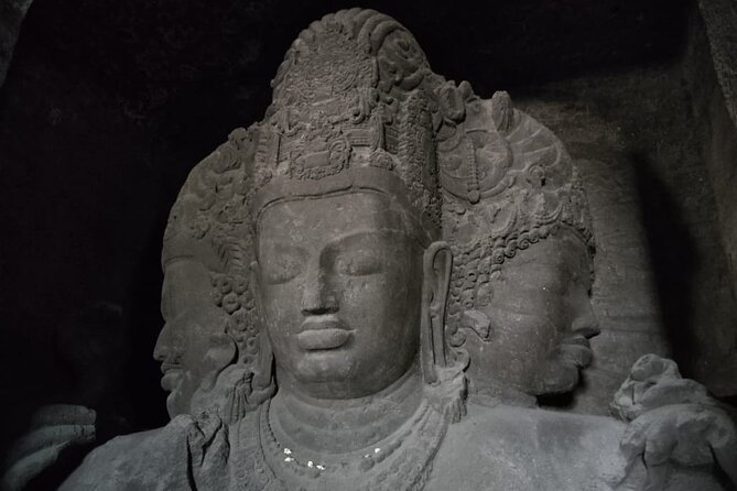Elephanta Caves Tour by Private Speed Boat - Gateway of India: The Quick 5-Minute Picture Stop That Works
