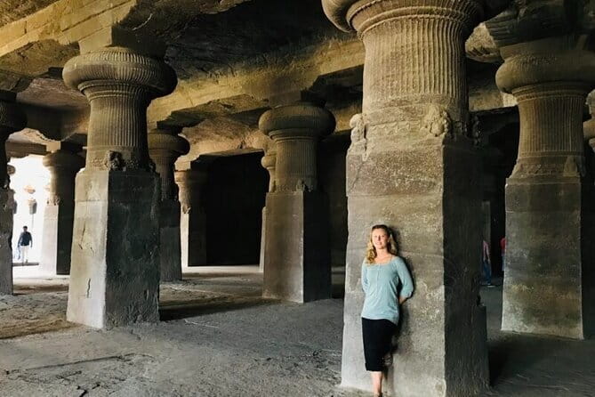 Elephanta Island Private Speedboat Tour from Mumbai - 6pax - Elephanta Caves time on the island: planning for the 3-hour wait