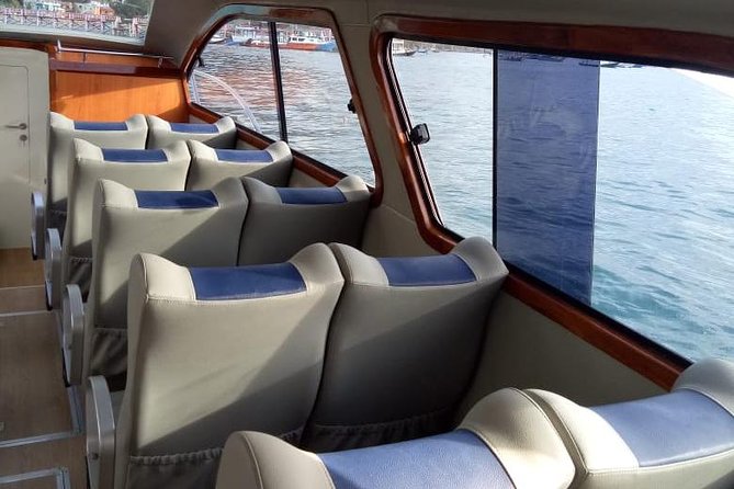 Exclusive Early Bird Komodo Tour: Beat the Crowds by Speed Boat - Guide style and timing: why this feels smoother than “just a boat tour”