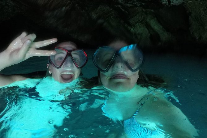 Explore Blue & Green Caves With Speedboat - Private Tour - Drinks, towels, life jackets, and what to bring