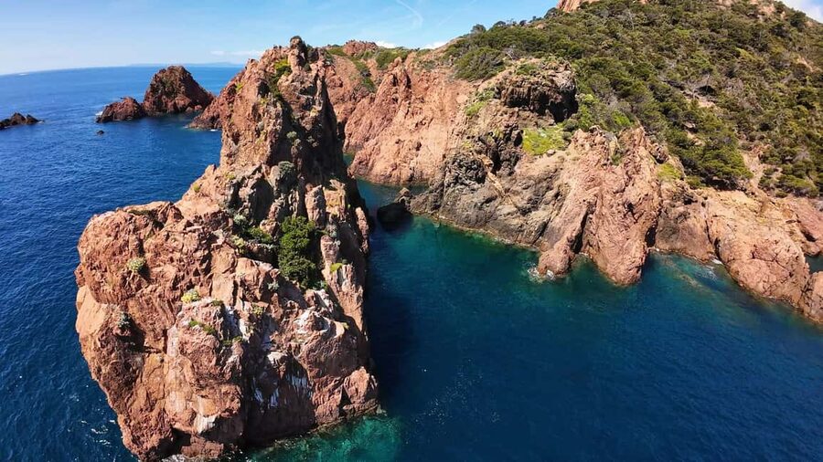 Fréjus: Estérel Calanques Speedboat Tour + Swim Stop - What the Captain Actually Does While You Cruise