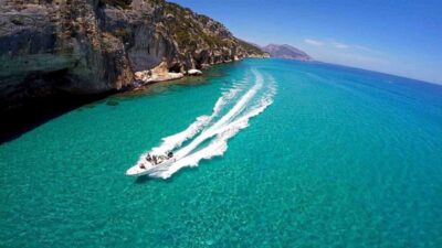 From Cala Gonone: Gulf of Orosei Speedboat Trip and Aperitif - Caletta Ziu Santoru: your first landing and your first food reality check