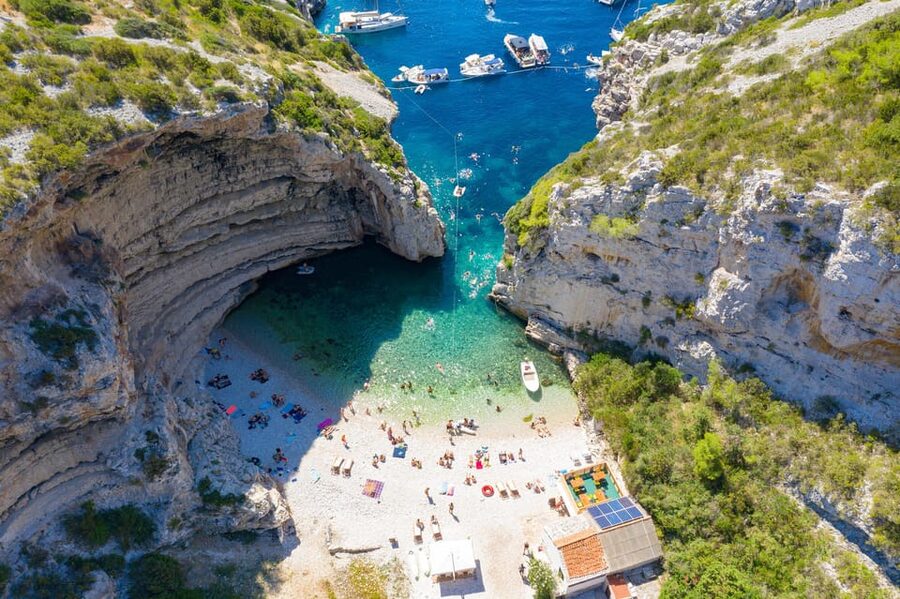 From Hvar: Blue cave group speedboat tour full day - Key points worth knowing before you go