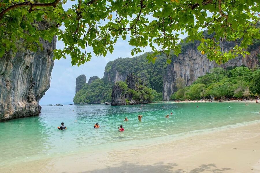 From Krabi: Hong Islands Day Trip by Speedboat with Lunch - Hong Lagoon: cliffs, photo angles, and the quiet middle of the day