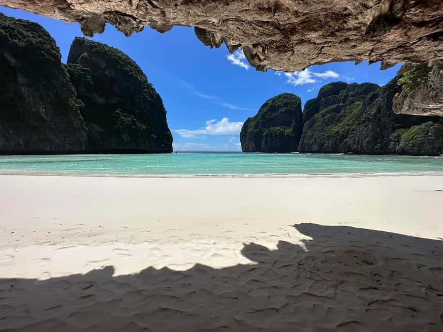 From Krabi: Phi Phi Early Bird & 4 Islands by Speedboat - Pileh Lagoon: calm water inside jagged limestone cliffs