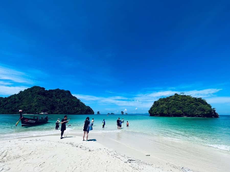 From Krabi: Phi Phi Early Bird & 4 Islands by Speedboat - Koh Mor and Koh Tap: the white-sand sandbar that links islands
