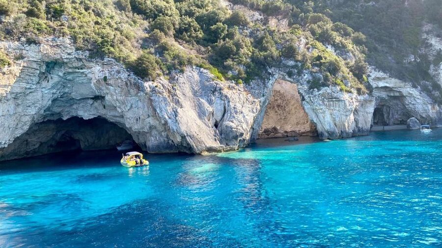 From Lefkimmi: Paxos, Antipaxos & Blue Caves Speedboat Tour - Value check: is $53 worth it for Paxos and Antipaxos?