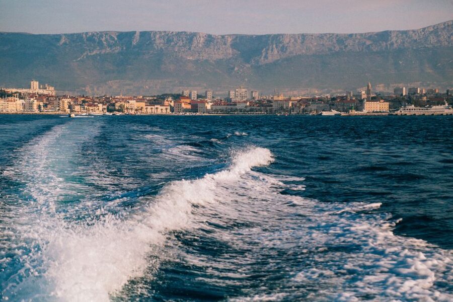 From Omis: Blue Cave & 5 Island Speedboat Tour - Getting from Omis to the boat: the schedule you should plan around