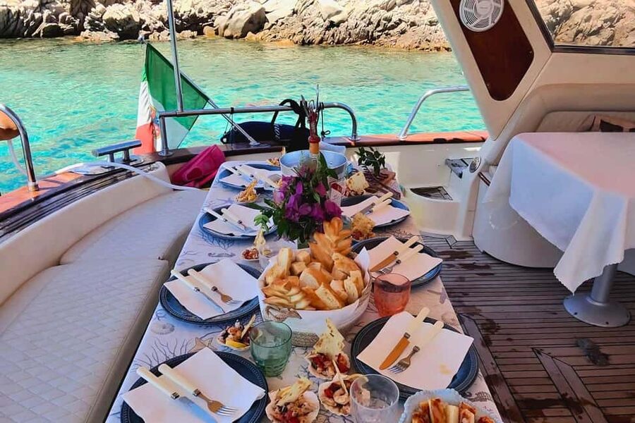 From Palau: South Corsica Trip by Wood Speedboat with Lunch - Snorkelling equipment and SUP: included fun, but use it wisely