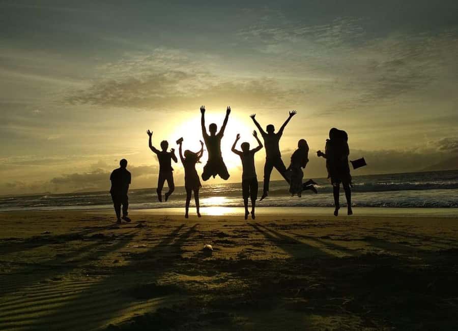 From Phi Phi Don:Sunset and Plankton Snorkeling by Speedboat - The key points that matter before you go