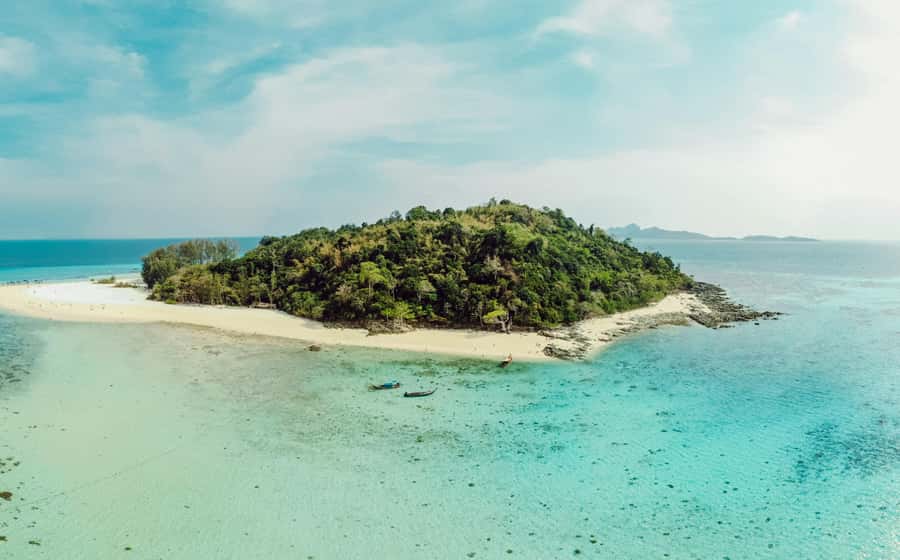 From Phi Phi : Full Day tour by Speed Boat with Lunch - What to bring (so you don’t fight the day) and what’s banned