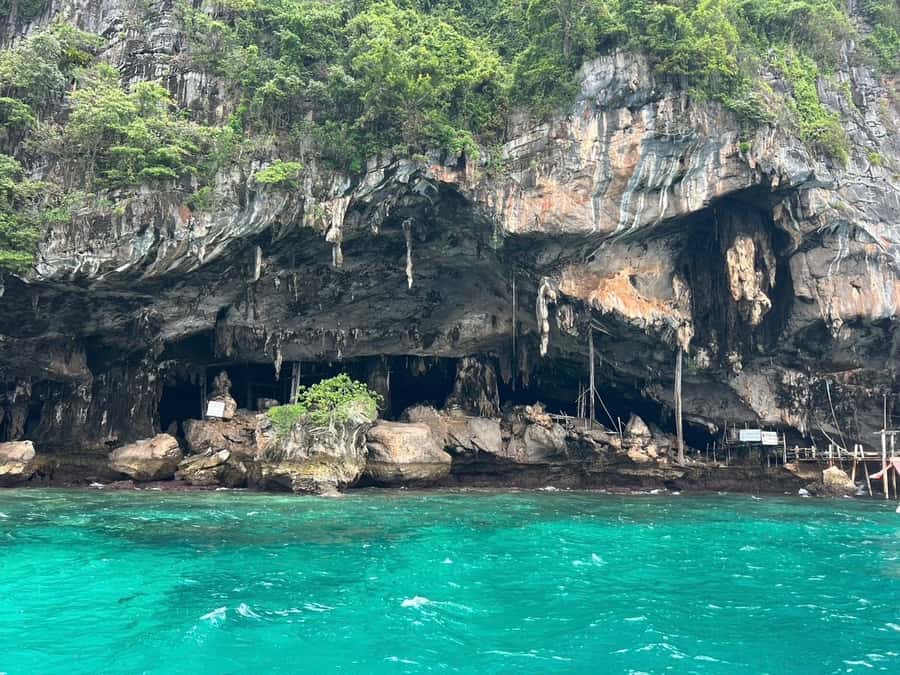 From Phi Phi : One Day Trip by speedboat with Lunch - Loh Samah Bay to Maya Bay: walking matters, swimming doesn’t