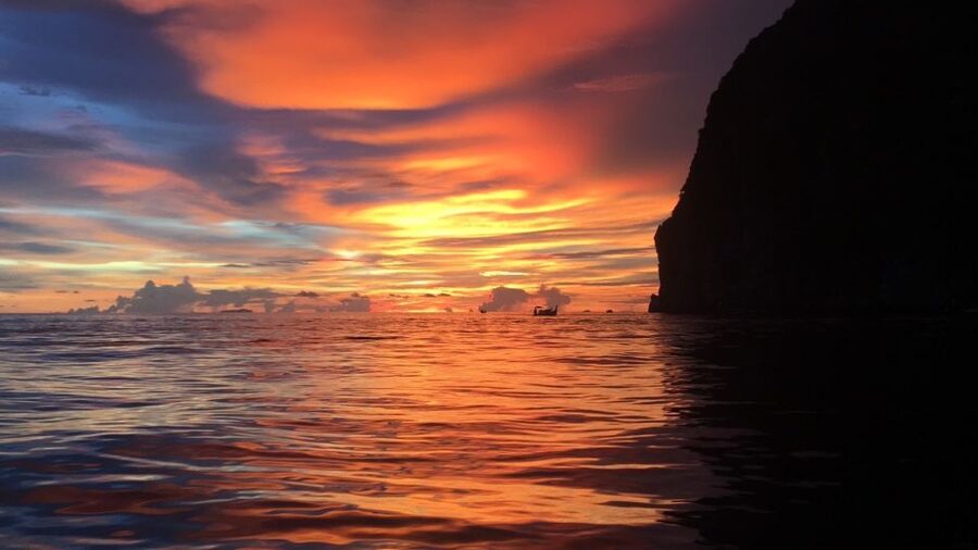 From Phi Phi: Private Full-Day Speed Boat Charter - Meet-Up at Laemtong Pier and How the 6-Hour Day Sets You Up