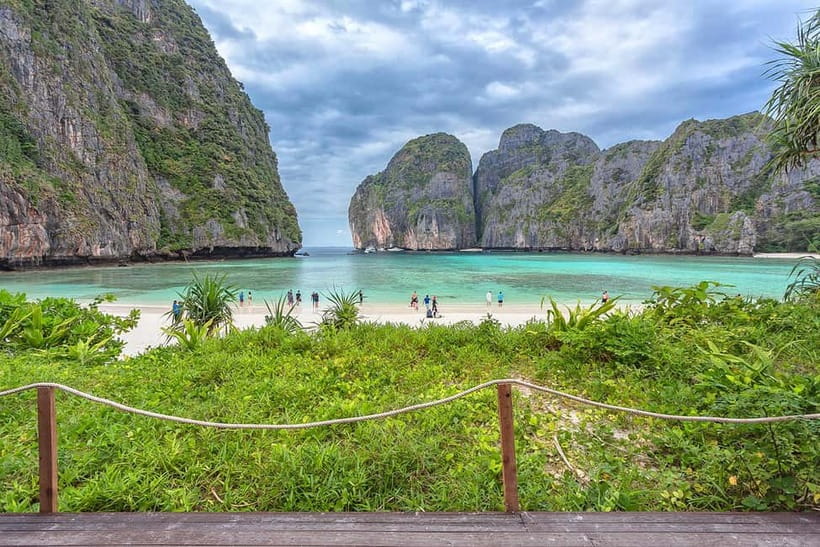 From Phi Phi: Sunset & Plankton Swim Tour By Speedboat - Pileh Lagoon and Loh Samah Bay: turquoise swim time between viewpoints