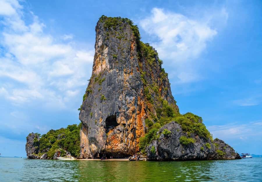 From Phuket: James Bond Island by Speedboat on Day Trip - Hong Island Canoeing: The Main Active Moment