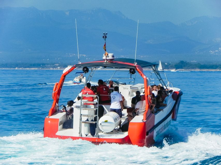From Salou/Cambrils: Speedboat Tour - Crew vibe and safety: fun with real gear