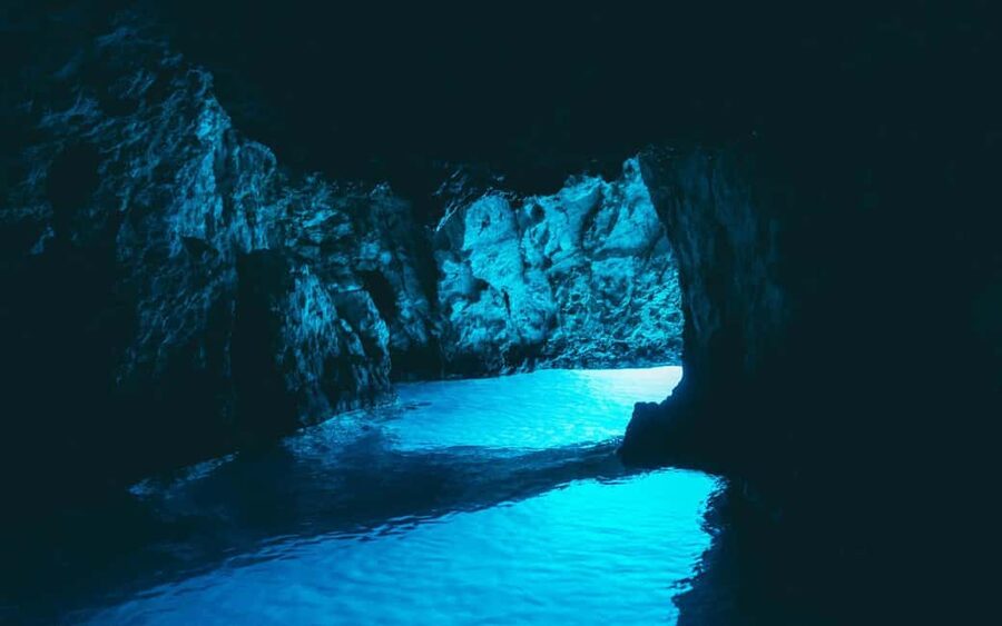 From Split: Blue Cave & 5 Islands Amazing Speedboat Tour - Key points before you go