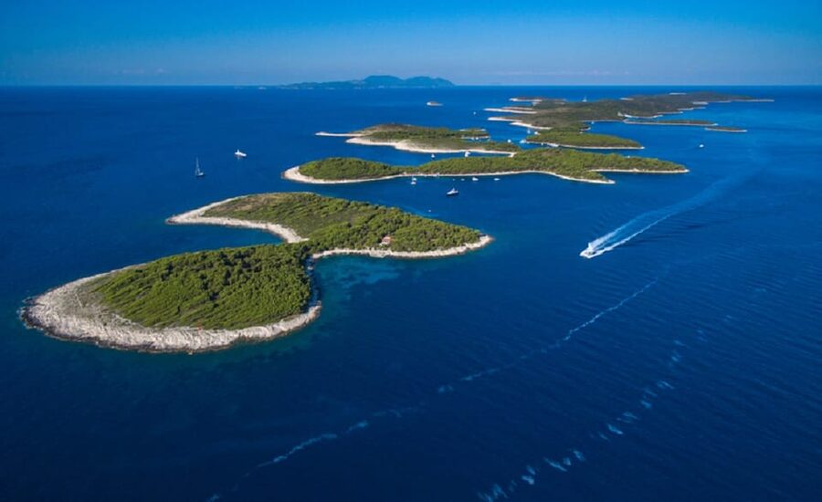 From Split: Blue Cave & 5 Islands Amazing Speedboat Tour - Why this Split speedboat day feels different from slower island tours