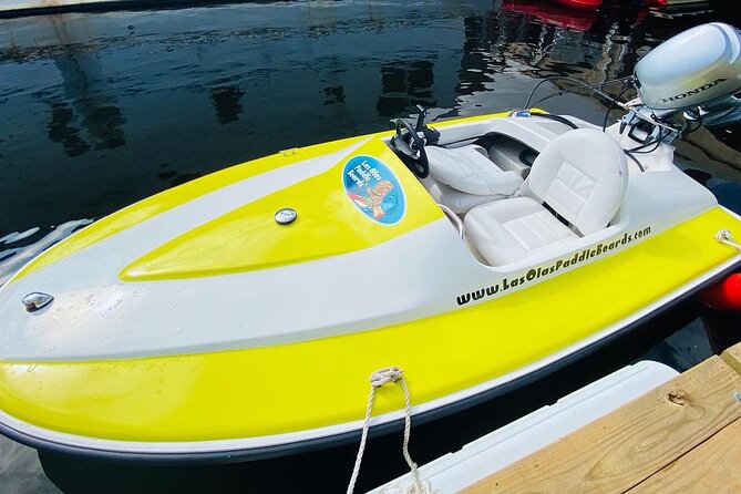 Ft. Lauderdale Mini Powerboat Rental. Canal, Yacht, Mansion Tour - The Safety Briefing and Boat Controls You’ll Use