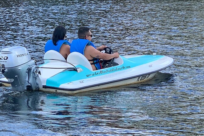 Ft. Lauderdale Mini Powerboat Rental. Canal, Yacht, Mansion Tour - How to Set Your Pace When You Have the Boat to Yourself