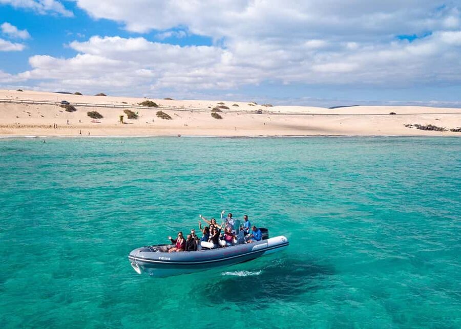 Fuerteventura: Lobos Island Round-Trip Speedboat Ticket - Key points
