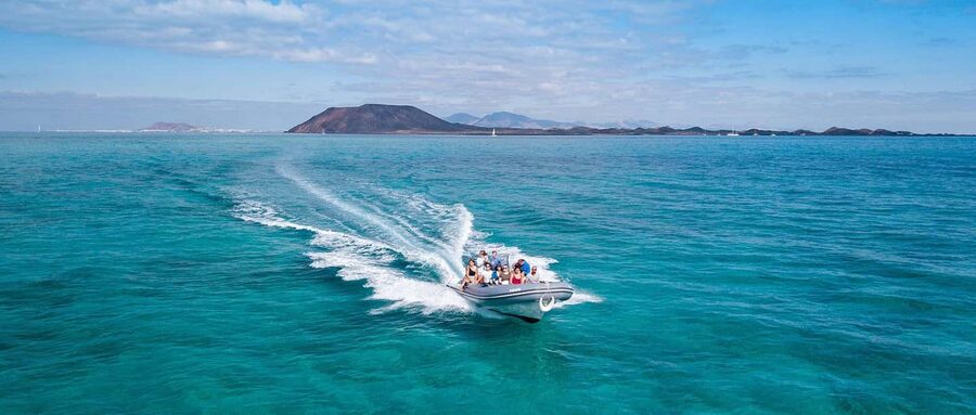 Fuerteventura: Lobos Island Round-Trip Speedboat Ticket - Corralejo to Lobos: a quick hop with a lot of island time