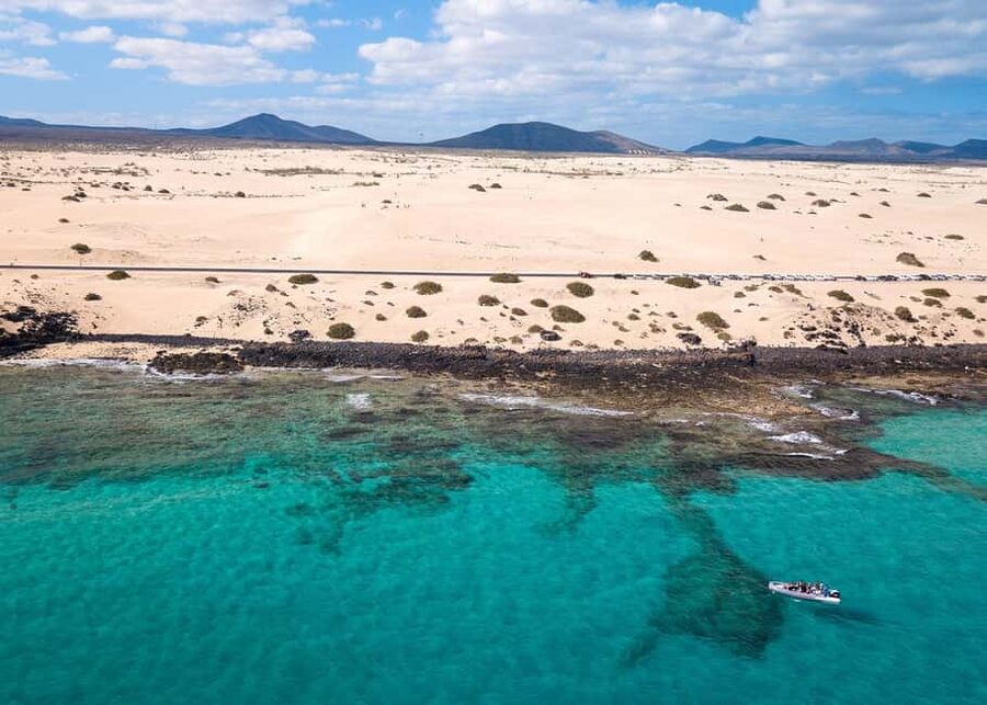 Fuerteventura: Lobos Island Round-Trip Speedboat Ticket - Lobos Island freedom: what your time on shore can look like