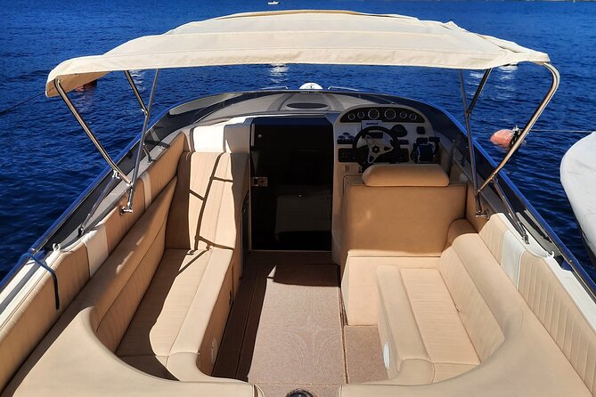 Full-Day Grand Tour, private speedboat at Lake Como - Isola Comacina: the shortest stop with the biggest payoff