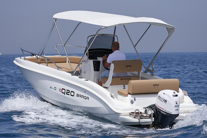 Full Day Private Tour from Sorrento to Capri by speedboat - Private speedboat from Sorrento to Capri: why it feels easier