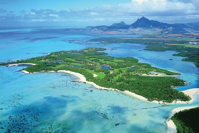 Full Day Shared Speed Boat in Ile Aux Cerfs Lunch & Transfer incl - Transfers, Timing, and the Shared-Group Reality