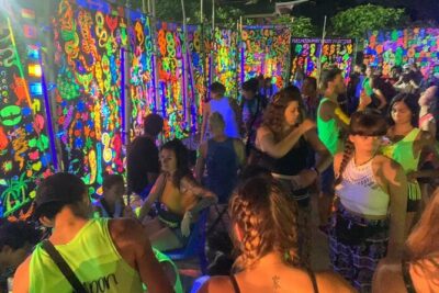 Full Moon Party by Speed Boat Transfer from Koh Samui - Your First Stop: Haad Rin Pier and getting checked in