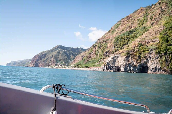 Funchal: Speedboat tour- SEE THE ISLAND AND LIFE AT SEA - The 2.5-Hour Cruise: What You’ll Actually Do at Sea