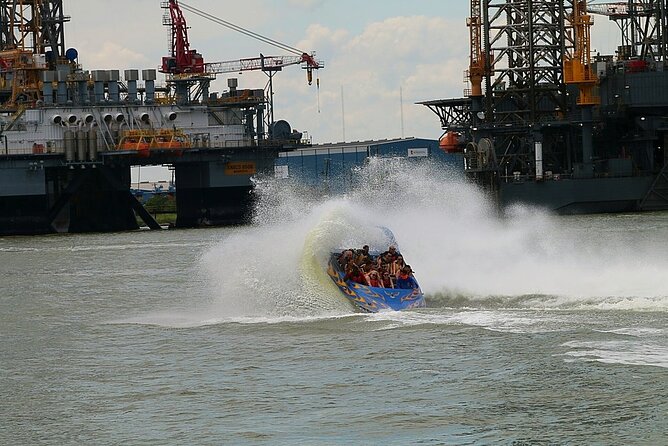 Galveston Suntime Jet Boat Thrill Ride - What the 25-Minute Ride Feels Like: Spins, Right-Angle Turns, and Tricks