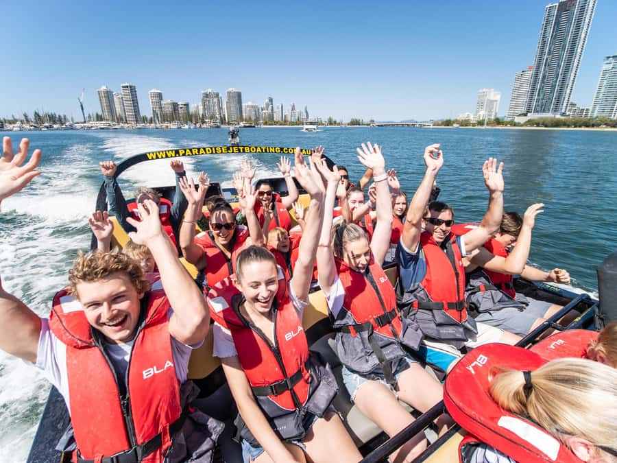 Gold Coast: 1-Hour Extreme Jet Boat Ride - Getting Started: Paradise Watersports Near Cavill Avenue