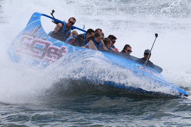Gold Coast V8 Jet Boat Rapid Ride - The 30-Minute Ride Plan: How the Timing Feels on the Water