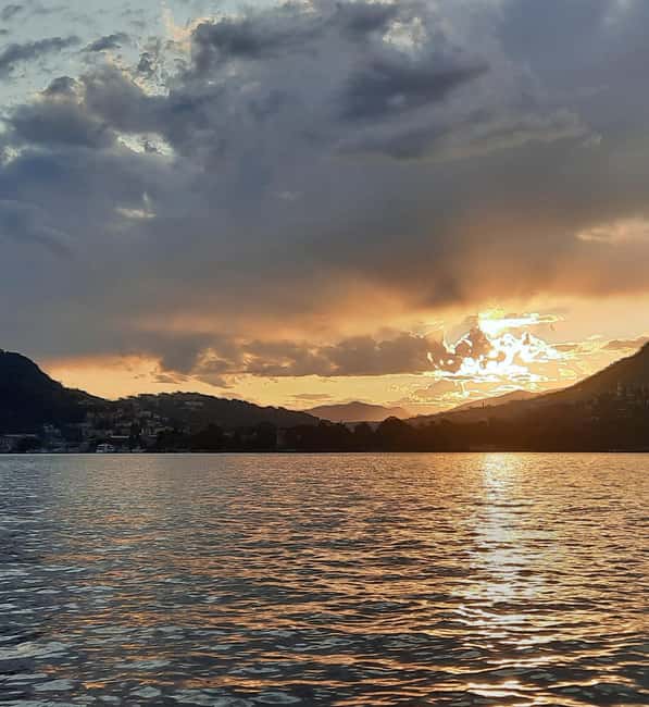 Grand Tour, on luxury speedboat at Lake Como - Bellagio free time: shopping lanes plus waterfront wandering