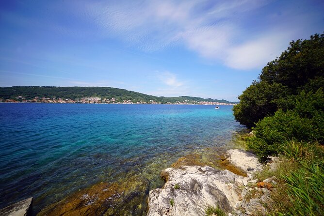 Guided Speedboat Tour with Food, Oil & Wine Tasting - Stop 3: Galevac, St. Paul the Hermit, and snorkeling in Laguna Bay