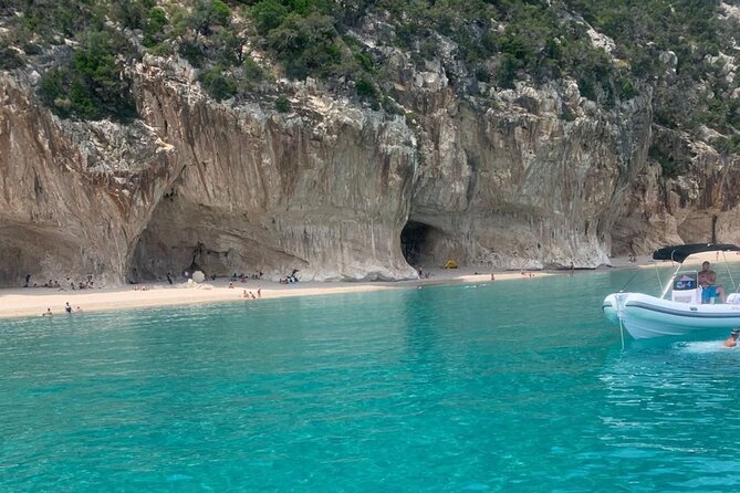 Gulf of Orosei Speedboat Trip with Aperitif from Cala Gonone - Cala Sisine: a quieter pocket where you can slow down