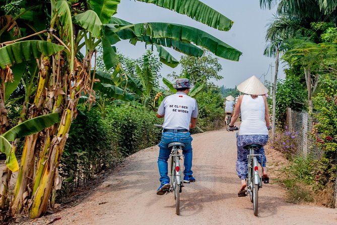 Half-Day Mekong Delta by Speedboat and Leisure Biking - Market + Sampan Canal: The Mekong’s Workday Rhythm