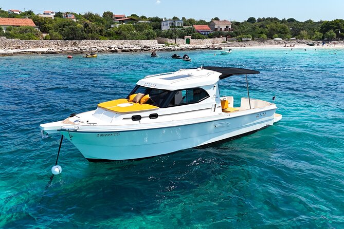 Half Day Speedboat Tour to Three Islands from Trogir - On the Water: Comfort, Safety, and the Captain Factor