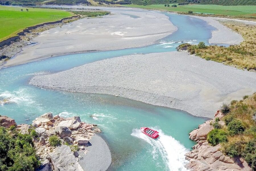 Hanmer Springs Jet Boat Adventure Tour - The Hamilton Jet Spin: The Moment Everyone Waits For