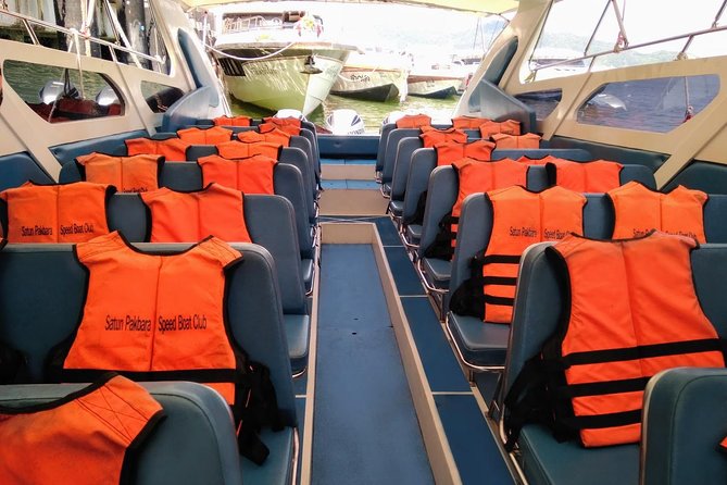 Hat Yai Airport to Koh Lipe by Minivan and Satun Pakbara Speed Boat - Comfort and crowding: what your body will feel on this shared ride