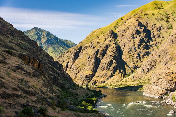 Hells Canyon Kirkwood Jet Boat Tour near Boise, Idaho - Captain commentary: Native American and ranching stories on the move