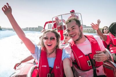 High-Speed Thames River Speedboat in London - Where the Shakespeare’s Globe moment fits in