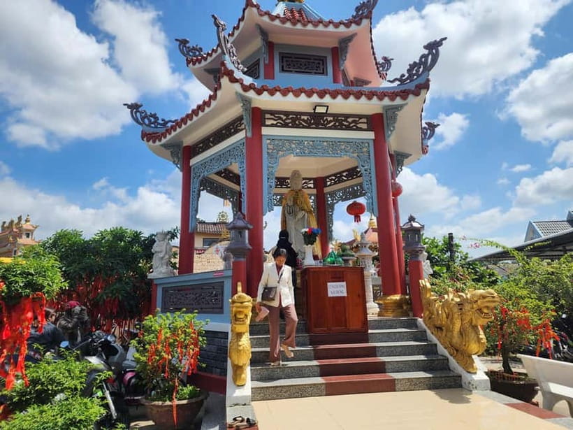 Ho Chi Minh: VIP Tour Authentic MekongDelta by Speed Boat - Lunch at 12:45: a 7-course Vietnamese meal with Mekong Delta focus