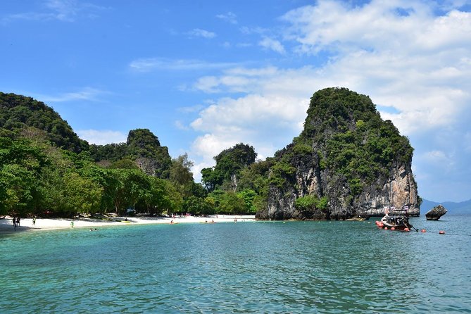 Hong Island Speed Boat Adventure from Krabi - The 360° viewpoint climb: work now, photos later