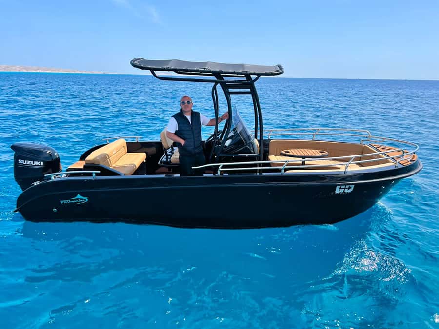 Hurghada: Private Speedboat Adventure with Snacks & Pick-up - Private Speedboat Basics: What You Really Get for Your Money