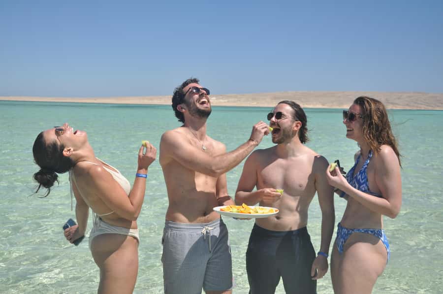 Hurghada: Private Speedboat Adventure with Snacks & Pick-up - Abu Ramada Add-On: Sea Turtles and Extra Reef Time